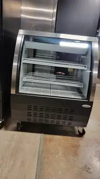 Omcan DC92-HC-BK Glass Refrigerated Display Case Cooler - RENT to OWN $30 per week / 1 year rental