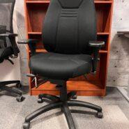Showroom Model Global ObusForme Comfort Medium Back Multi-Tilter – Petite Seat – #1241P-3 in Chairs & Recliners in Belleville Area