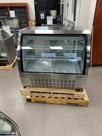 New Air NDC-018-CG Curved Glass Refrigerated Deli Pastry Case - Rent to own $56 per week