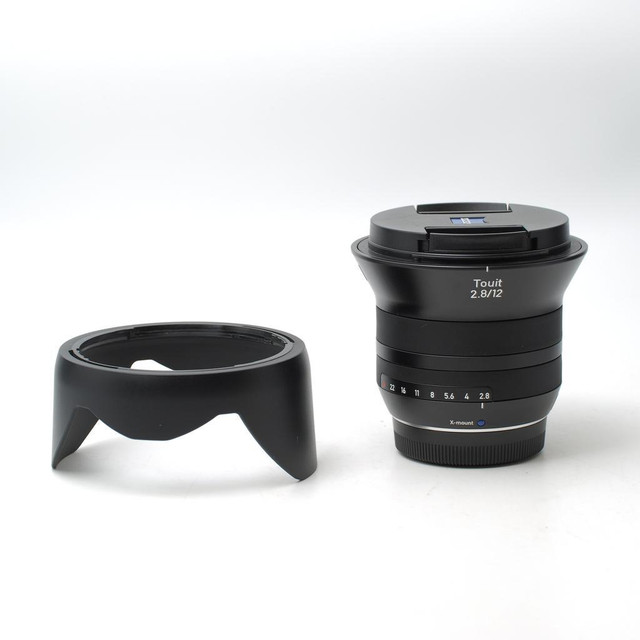 Zeiss Touit 12mm f2.8 (for FUJIFILM X mount) (ID - 2040 SB) in Cameras & Camcorders