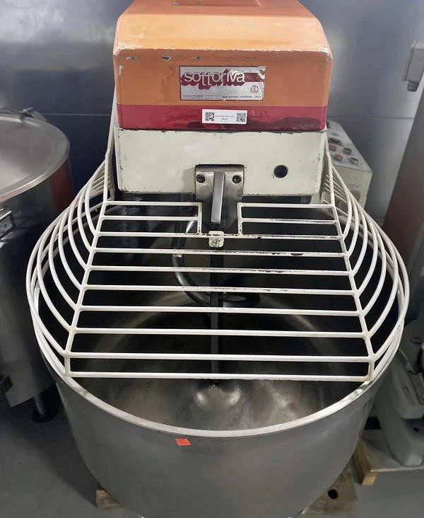 USED Spiral Dough Mixer 120Qrt., FOR01812 in Industrial Kitchen Supplies - Image 4