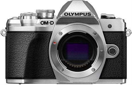 Olympus OM-D E-M10 Mark III camera withOlympus 75-300mm & 14-42mm Zoom Lens in Cameras & Camcorders in Ontario