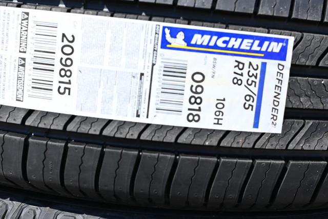 235/65R18 Allseason Tire Michelin Defender 2 Tire Buick Enclave Cadillac XT5 XT6 Tire lexus RX350 RX450 7748 in Tires & Rims in Toronto (GTA) - Image 2