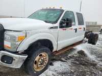 2011 Ford F-450 Dually 4x4 Crew Cab 6.8L Parting Out