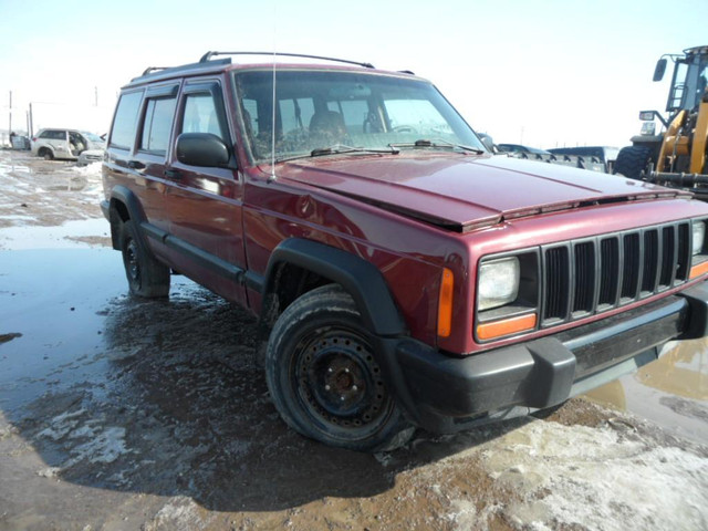 1997 1998 Jeep Cherokee XJ Automatic pour piece # for parts # part out in Auto Body Parts in Québec - Image 3