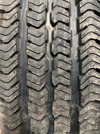 4 pneus d'été P225/75R16 104S Goodyear Wrangler ST 0.0% d'usure, mesure 10-10-10-10/32