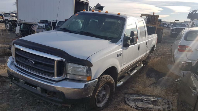 2003 Ford F350 6.0L Diesel 4x4  For Parting out in Auto Body Parts in Manitoba - Image 2