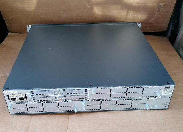 CISCO 2851 Integrated Services Router in Networking in Mississauga / Peel Region - Image 2