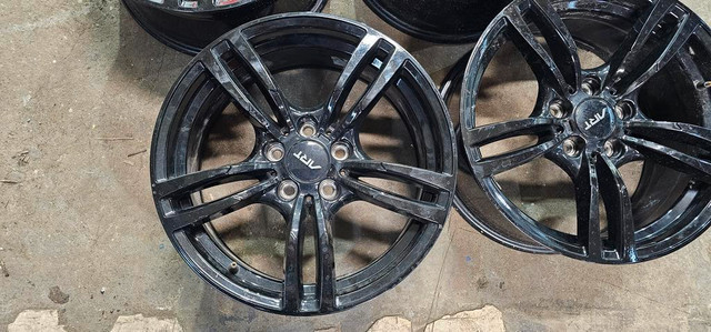 4 mags 17 pouces 5x112 550$ in Tires & Rims in Greater Montréal - Image 3