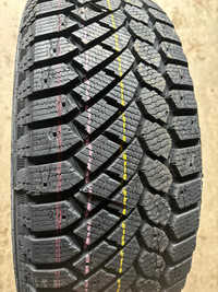 4 pneus dhiver neufs P225/65R17 106T Gislaved Nord Frost 200 SUV