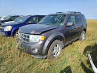 WRECKING / PARTING OUT: 2011 Ford Escape Suv * Leather *