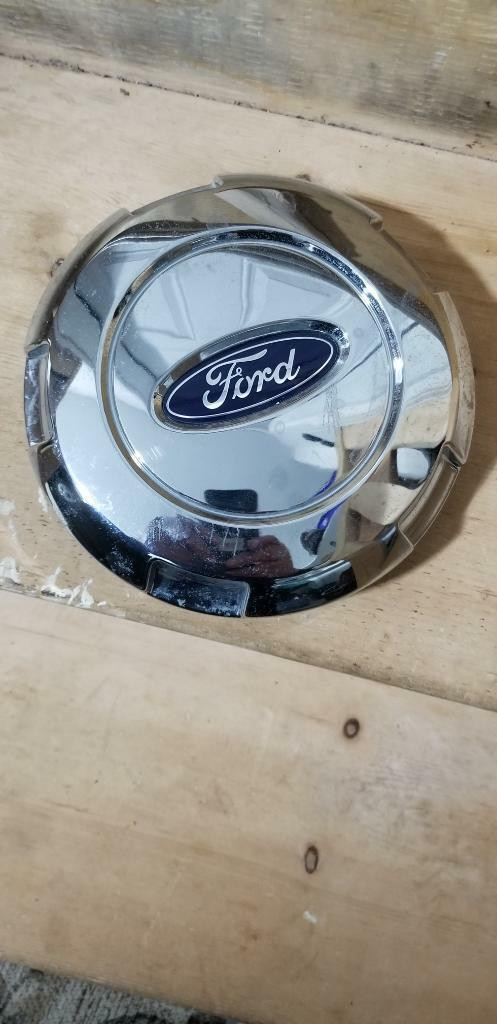 BRAND NEW  FORD F150  6 LUG    ( 2002 - 2014 ) FACTORY OEM  CHROME  WHEEL COVER SET     OF FOUR. in Tires & Rims in Ontario - Image 3