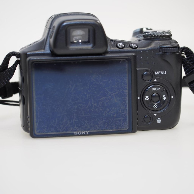 Sony Cybershot (USED ID: C-684 JL) in Cameras & Camcorders - Image 4