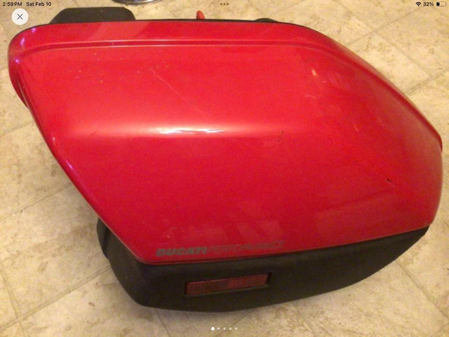 2005 2006 DUCATI MULTISTRADA 1000S Right Pannier Saddlebag in Motorcycle Parts & Accessories - Image 2