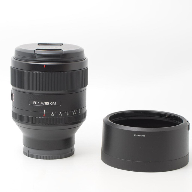 Sony FE 85mm f1.4 GM (ID - 2145 TJ) in Cameras & Camcorders - Image 3