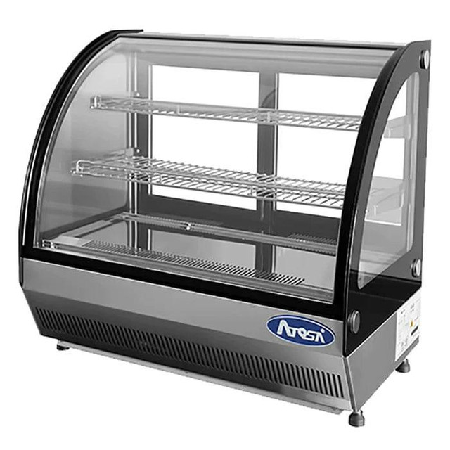 Atosa Counter Top 28 Curved Glass Refrigerated Pastry Display Case in Other Business & Industrial - Image 2