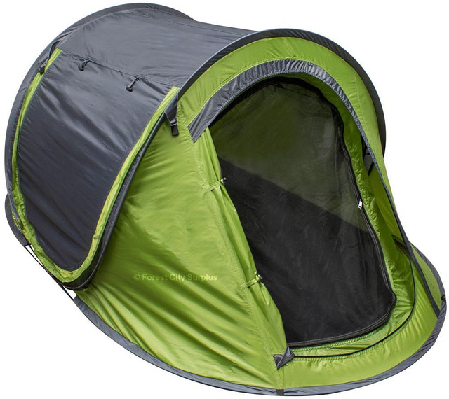 NEW NORTH49 INSTANT 2 PERSON POP UP TENT with Screen to Stop Nasty Insects! in Fishing, Camping & Outdoors