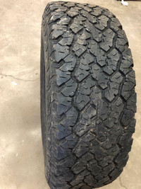 4 pneus d'été P255/70R17 112S General Grabber AT2 42.0% d'usure, mesure 8-7-9-10/32