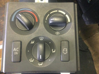 (CONTROL SWITCHES)  VOLVO  -Stock Number: H-6115
