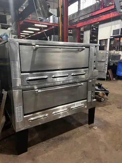 Garland Gas Pizza Oven Model G48P $6.000 Each  *** 90 day warranty