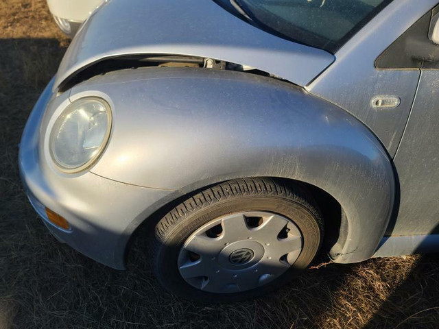 Parting out WRECKING: 2000 Volkswagen Beetle * Parts * in Other Parts & Accessories - Image 3