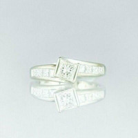 (I-4374-442) 14k white gold multistone diamond ring
