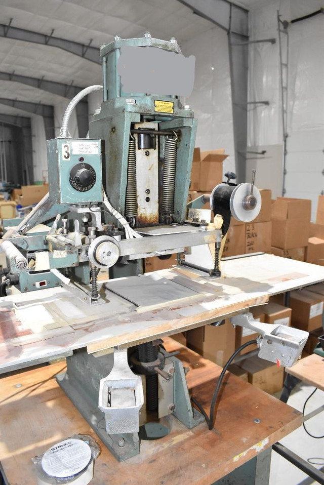 Kensol K25T, Air-Operated Hot Foil Stamping Press, 1-1/2 Ton, 115VAC, 1000W This is a used Kensol Air-Operated Hot Foil in Other Business & Industrial - Image 4