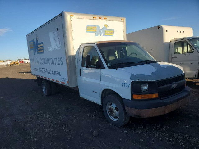 2006 Chevrolet 3500 Cutaway 6.6L Diesel For Parting out in Auto Body Parts in Saskatchewan