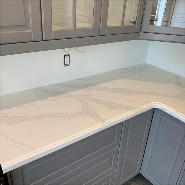 Marble Textures Calacatta Quartz Countertops in Cabinets & Countertops in Oakville / Halton Region - Image 3