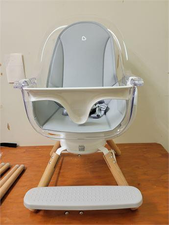 Munchkin 360° Cloud™ Highchair Brand: Munchkin in Chairs & Recliners in Ontario