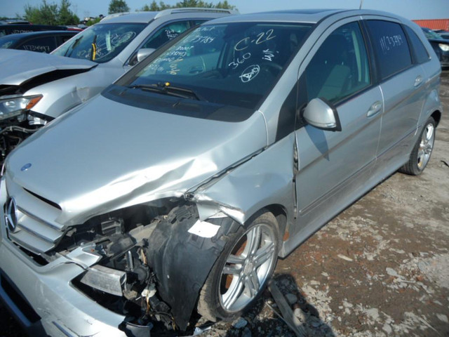 2010-2011 MERCEDES B200 2.0T TURBO AUTOMATIC # POUR PIECES#FOR PARTS#PART OUT in Auto Body Parts in Québec - Image 2