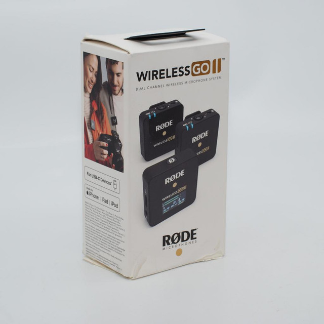 Wireless Go II  (Demo w. Full warranty) Dual Channel Wireless Microphone System in Cameras & Camcorders - Image 2