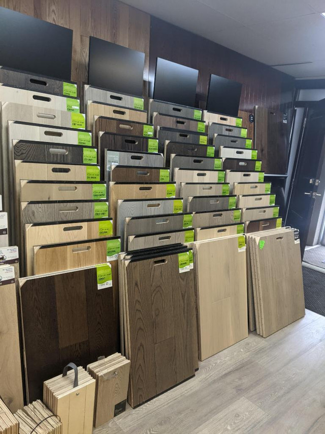 Vidar Flooring  Engineered Hardwood American Oak Grandeur NAF Hickory Walnut Herringbone Chevron Brantford Paris in Floors & Walls in Mississauga / Peel Region