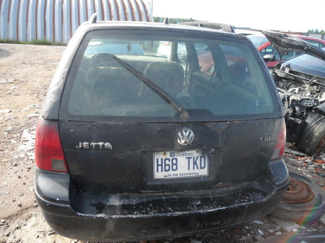 2005 VOLKSWAGEN JETTA TDI 2.0L MANUAL # POUR PIECES#FOR PARTS# PART OUT in Auto Body Parts in Québec - Image 4