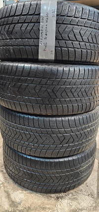 275/45/21 4 pneus hiver pirelli
