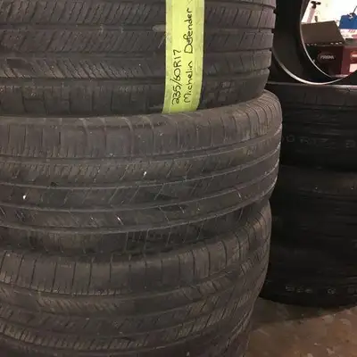 235 60 17 4 Michelin Defender Used A/S Tires With 70% Tread Left