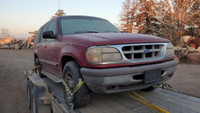 Parting out WRECKING: 1996 Ford Explorer