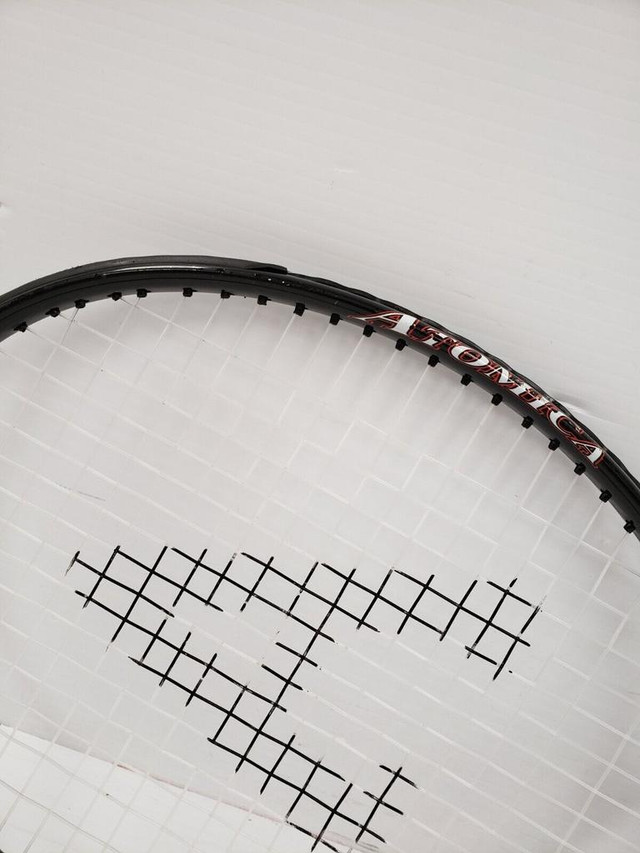 (47243-1B) Atomic Tennis Racket in Tennis & Racquet in Alberta - Image 2