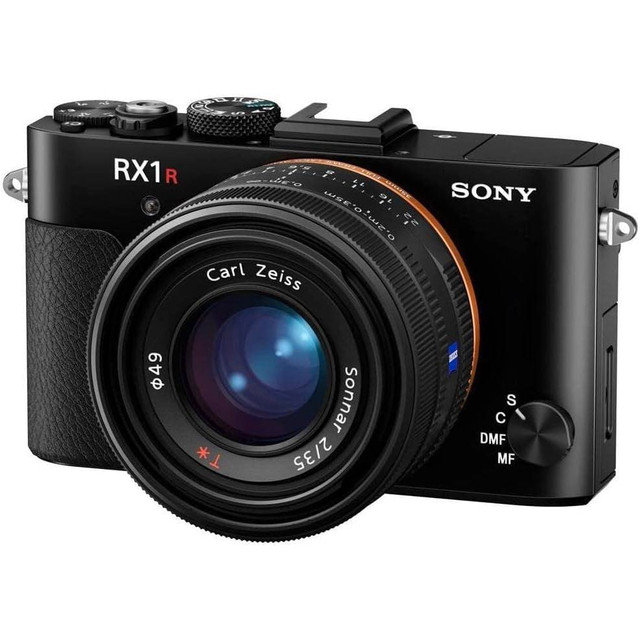Sony RX1R - Kit in Cameras & Camcorders