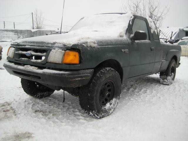 1999 Ford Ranger 4x4 pour piece#part out in Auto Body Parts in Québec