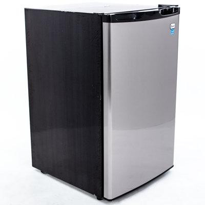 Avanti Products Avanti 4.4 cu. ft. Compact Refrigerator in Refrigerators