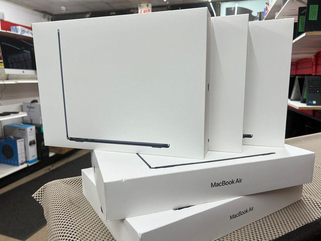 2024 MacBook Air - 13 inch - M3 chip - 8GB/256GB - Midnight - Brand new sealed- IN HAND @MAAS_WIRELESS in Laptops in Toronto (GTA)