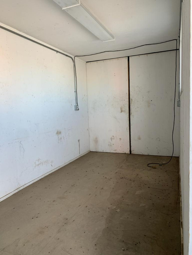 Portable Office Rental Available in Storage Containers in Lloydminster - Image 3