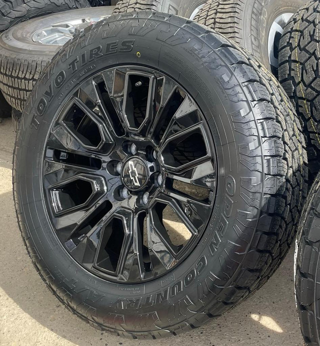 2019-2023 GMC Yukon Sierra &amp; Toyo Open Country AT3 tires in Tires & Rims in Edmonton Area - Image 4