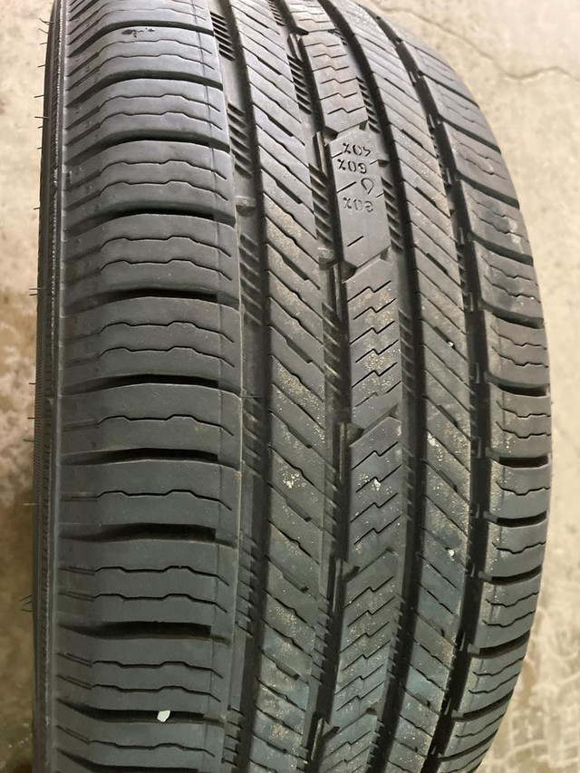 4 pneus dété P235/50R18 97V Nokian One 11.5% dusure, mesure 9-10-9-10/32 in Tires & Rims in Québec City - Image 3