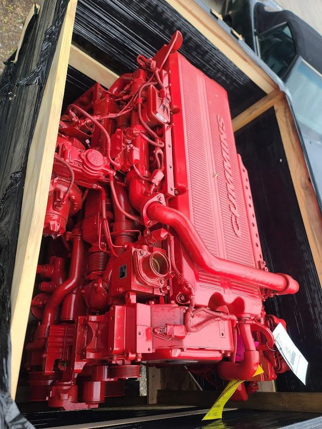 Cummins ISX15 Cpl 3939 600hp Semi Rebuilt Motor in Engine & Engine Parts