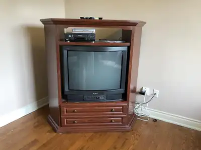 ONLINE AUCTION: Television Stand