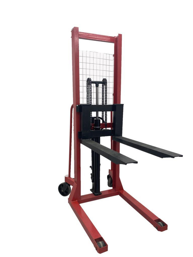.Manual Walkie Pallet Stacker Hydraulic Stacker Forklift 2200 lbs Capacity 63inch Lift Height for Pallet Lifting#153162 in Other Business & Industrial in Toronto (GTA) - Image 4