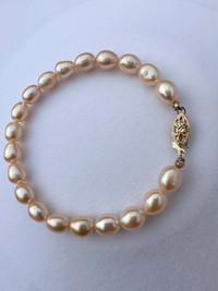 #400 - 7, 14kt Yellow Gold, Chinese Freshwater Pearl Bracelet