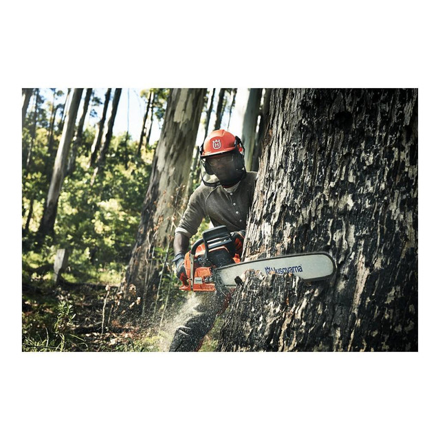 HOC HUSQVARNA 390XP GAS CHAINSAW + SUBSIDIZED SHIPPING + 2 YEAR WARRANTY in Power Tools - Image 4